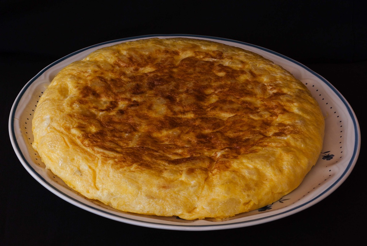La Feria de la Tortilla vuelve a Fuenlabrada del 6 al 9 de marzo. Inscribe tu bar o restaurante antes del 12 de febrero y conquista al público con tus mejores tapas.