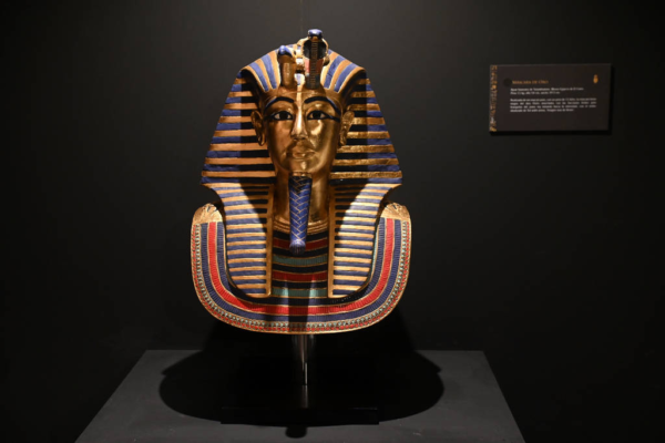 La exposición Tesoros de Egipto llega al Centro de Arte Tomás y Valiente (CEART) de Fuenlabrada donde permanecerá desde el viernes 14 de febrero hasta el 29 de junio 'Tesoros de Egipto' es la gran exposición dedicada a esta civilización que acogerá el Centro de Arte Tomás y Valiente de Fuenlabrada (CEART).