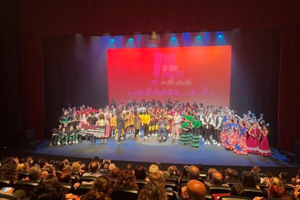 245 estudiantes participan en la Gala solidaria del concurso ‘Tú sí que bailas’