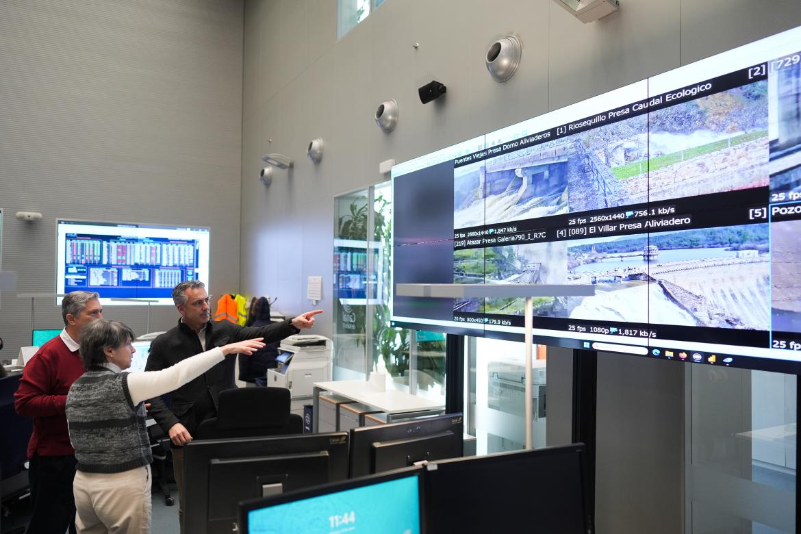 La Comunidad de Madrid gestiona el mayor episodio de lluvias en 135 años, con medidas de emergencia y control de embalses para minimizar riesgos.