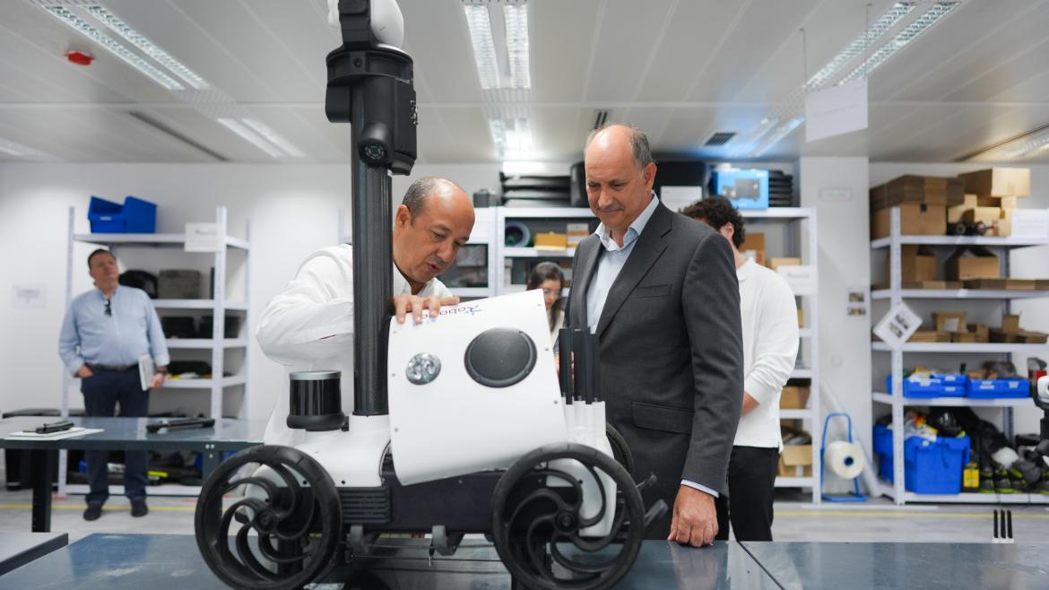 Más de 100 pymes solicitan ayudas para proyectos de Inteligencia Artificial en Madrid Más de 100 pymes solicitan ayudas para proyectos de Inteligencia Artificial en Madrid