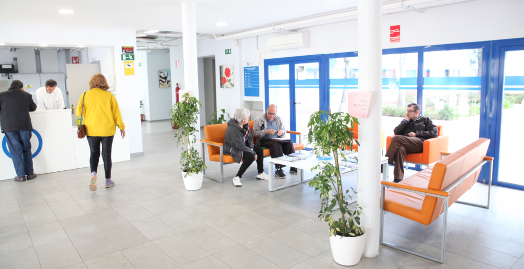 Fuenlabrada celebra la Gala de las Bodas de Oro 2026. Más de 50 parejas que se casaron en 1976 recibirán un homenaje en el Tomás y Valiente con Luis Larrodera
