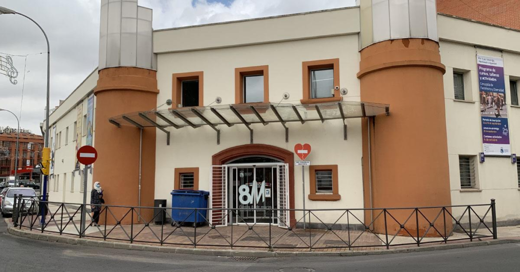 ¡Últimas horas! Fuenlabrada abre 540 plazas en talleres gratuitos de Feminismo: mindfulness, informática, inglés y más. Inscríbete antes del 4 de febrero.