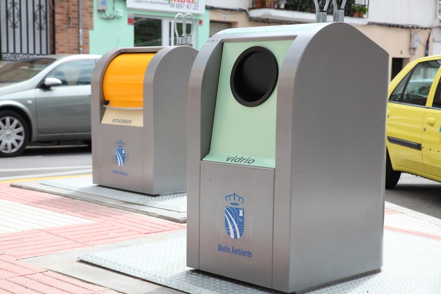 Fuenlabrada invierte 400.000 euros más en mejorar sus contenedores soterrados