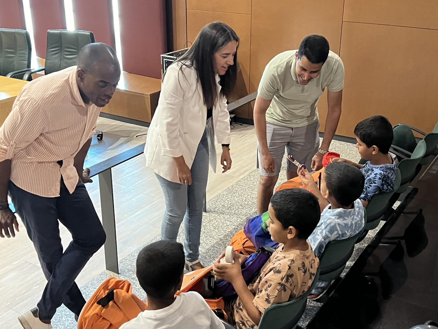 Dentista gratis en Fuenlabrada para los niños de ‘Vacaciones en Paz’