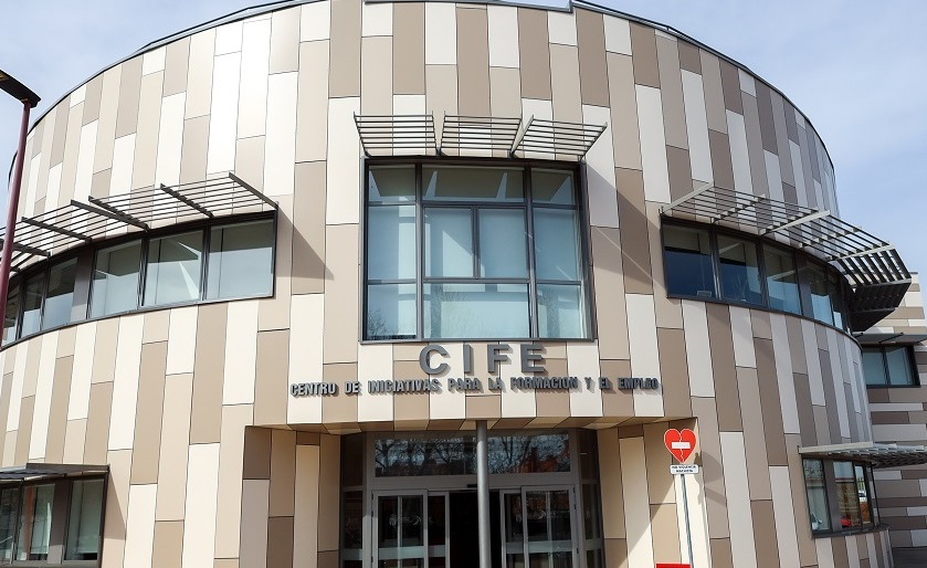 Fuenlabrada contratará a 27 desempleados mayores de 45 años