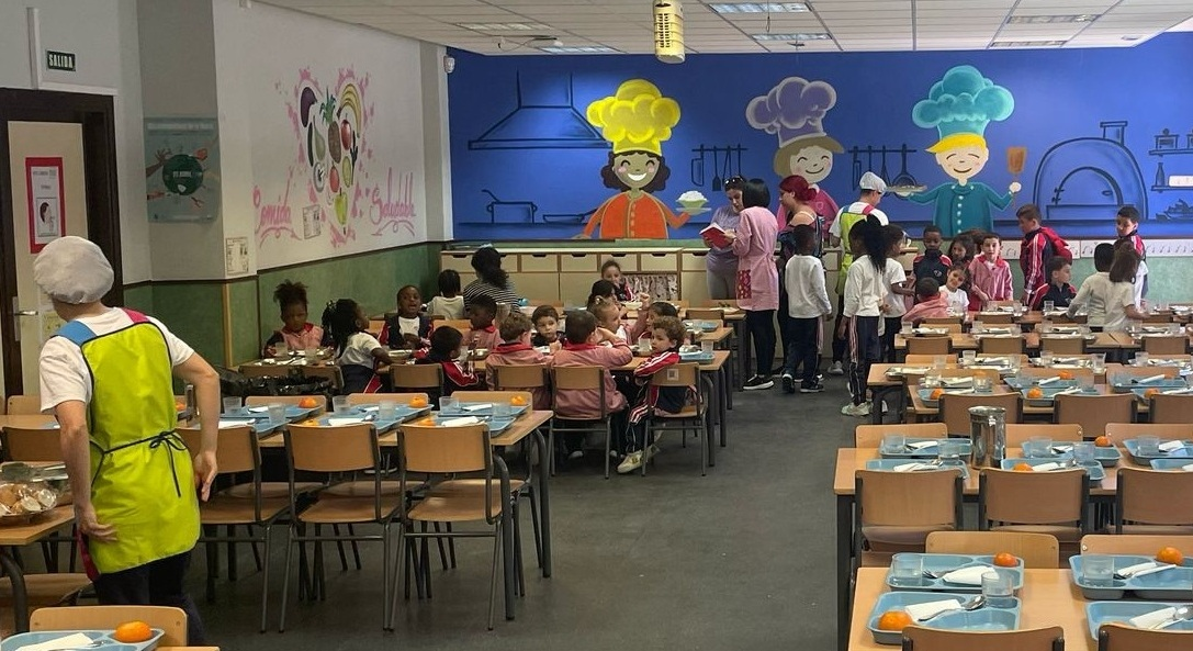 Cerca de 4.000 escolares de Fuenlabrada celebran el Día Mundial de la Alimentación con una ‘Comida por el clima’